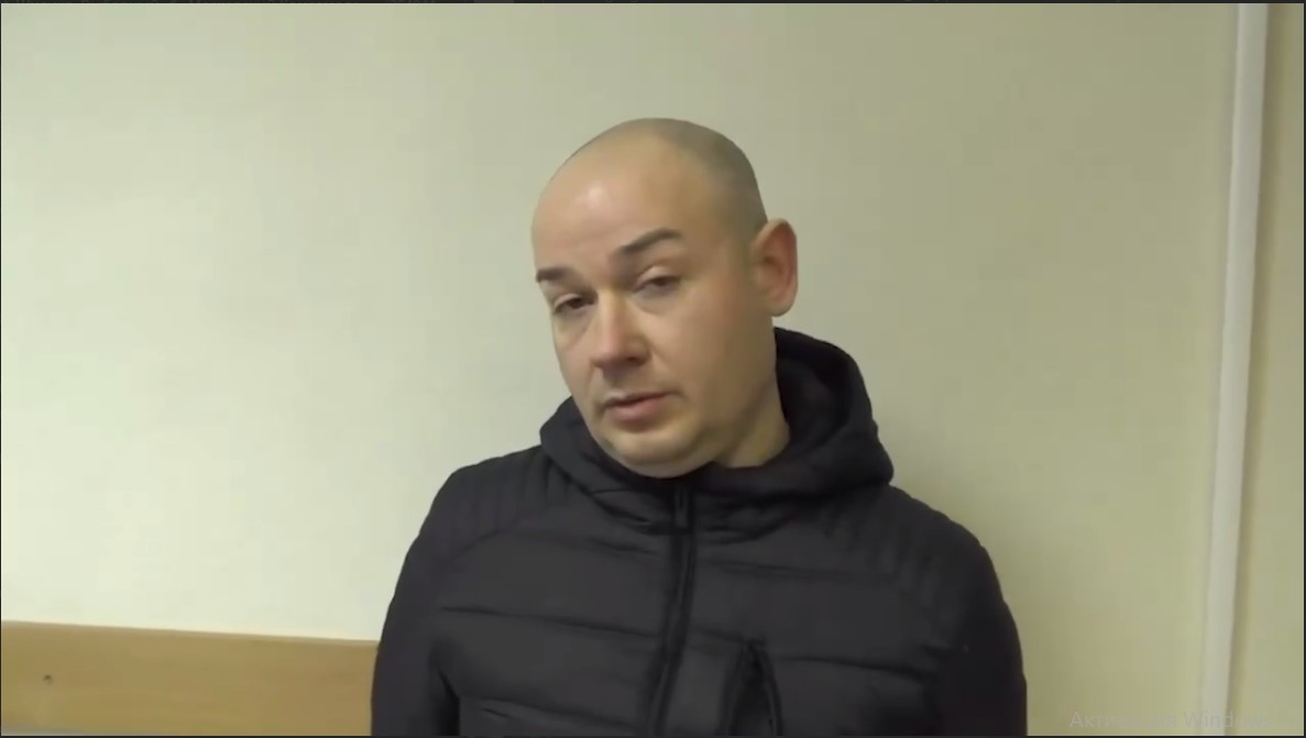 Сказали, что задавил сотрудника: МВД показало кадры допроса подозреваемого в убийстве сотрудника СОБРа