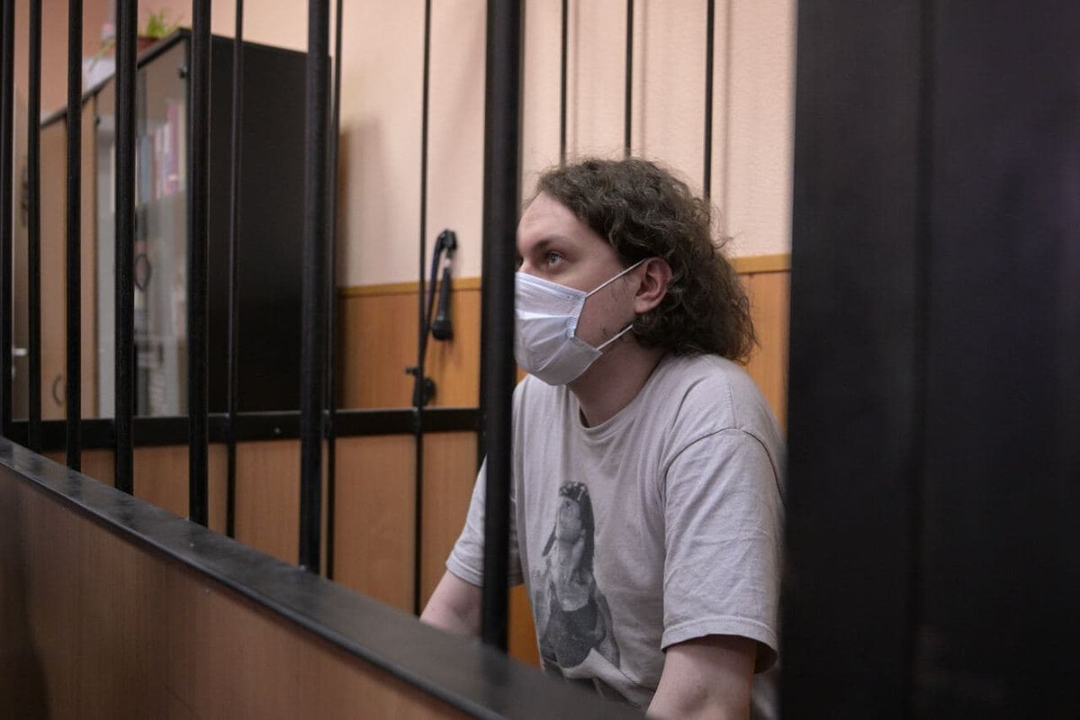 Обвиняемому в оправдании терроризма блогеру Хованскому назначена психиатрическая экспертиза