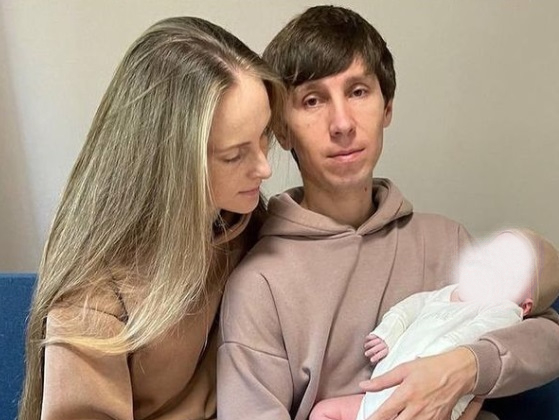 Родители присвоили миллионы, которые им пожертвовали на лечение ребенка