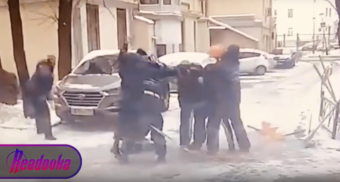 В Москве задержали 11 дворников, устроивших драку