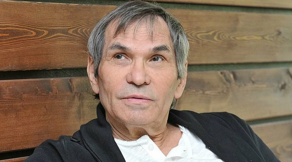 Алибасов ответил на слухи о нетрадиционной ориентации