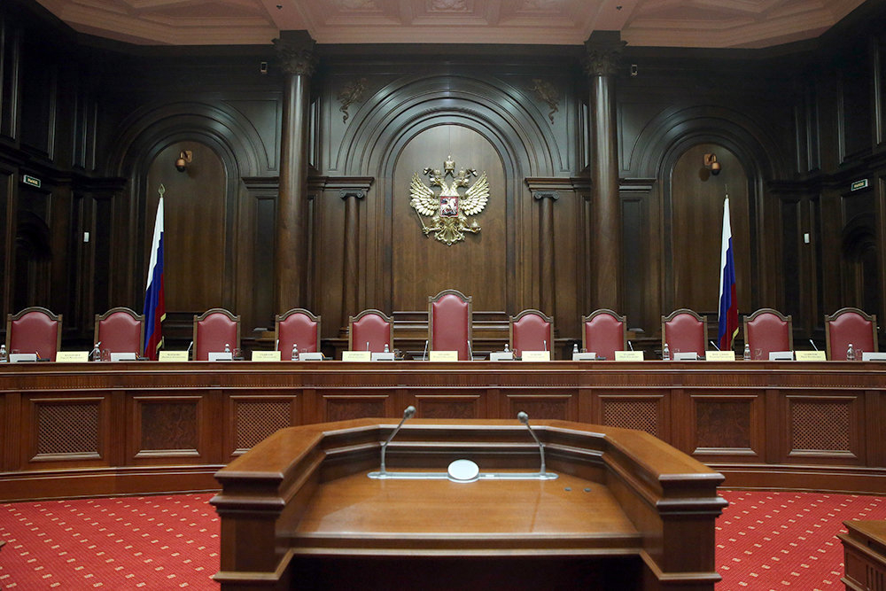 КС отклонил жалобы правозащитников на запрет говорить с заключенными СИЗО о пытках, которым они подверглись за его пределами