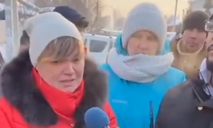 «Они строят район на наших слезах»: у кузбассовцев под Новый год отбирают дома за бесценок и выгоняют с земельных участков 