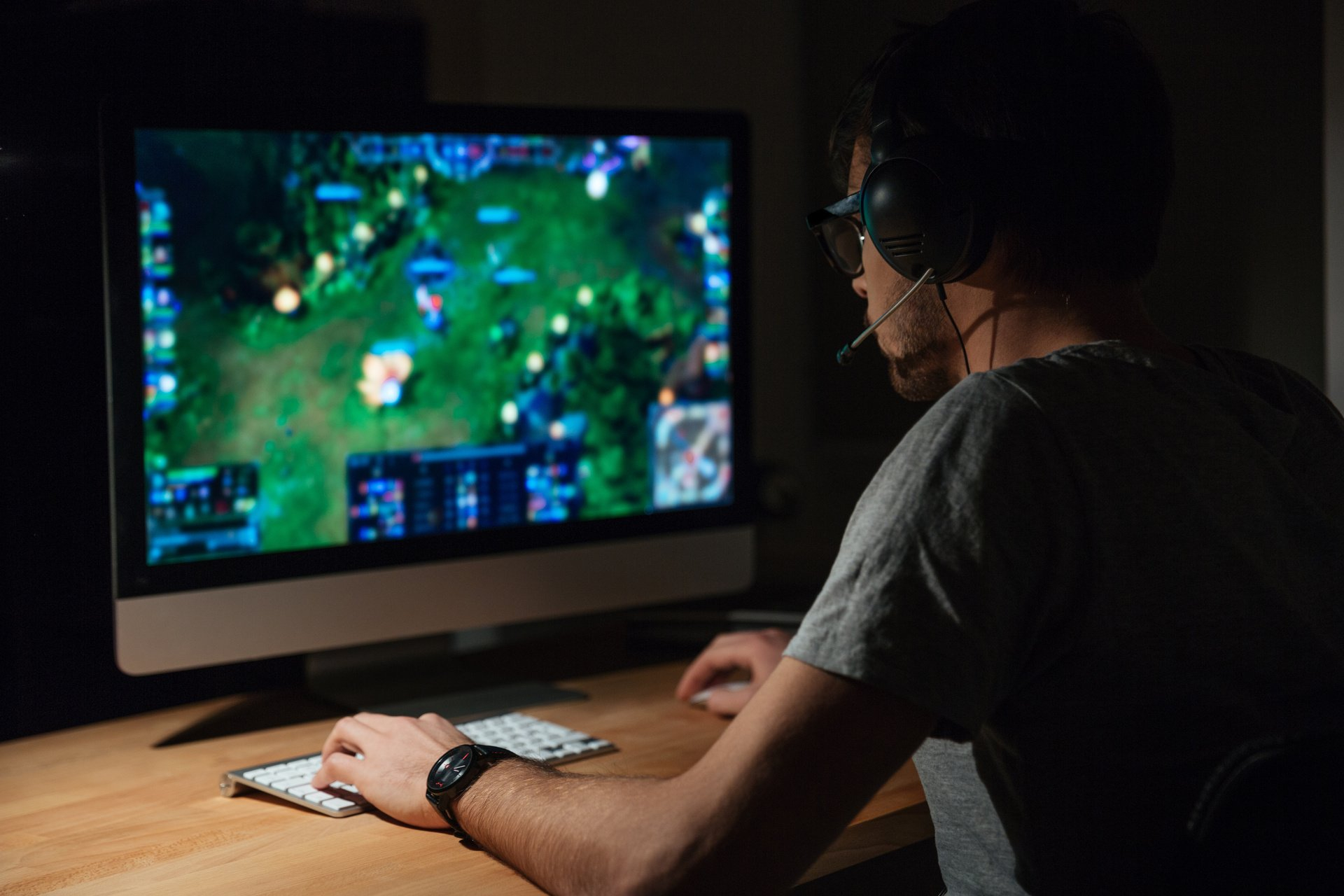 РКН предлагает искать запрещенный контент в играх с помощью искусственного интеллекта