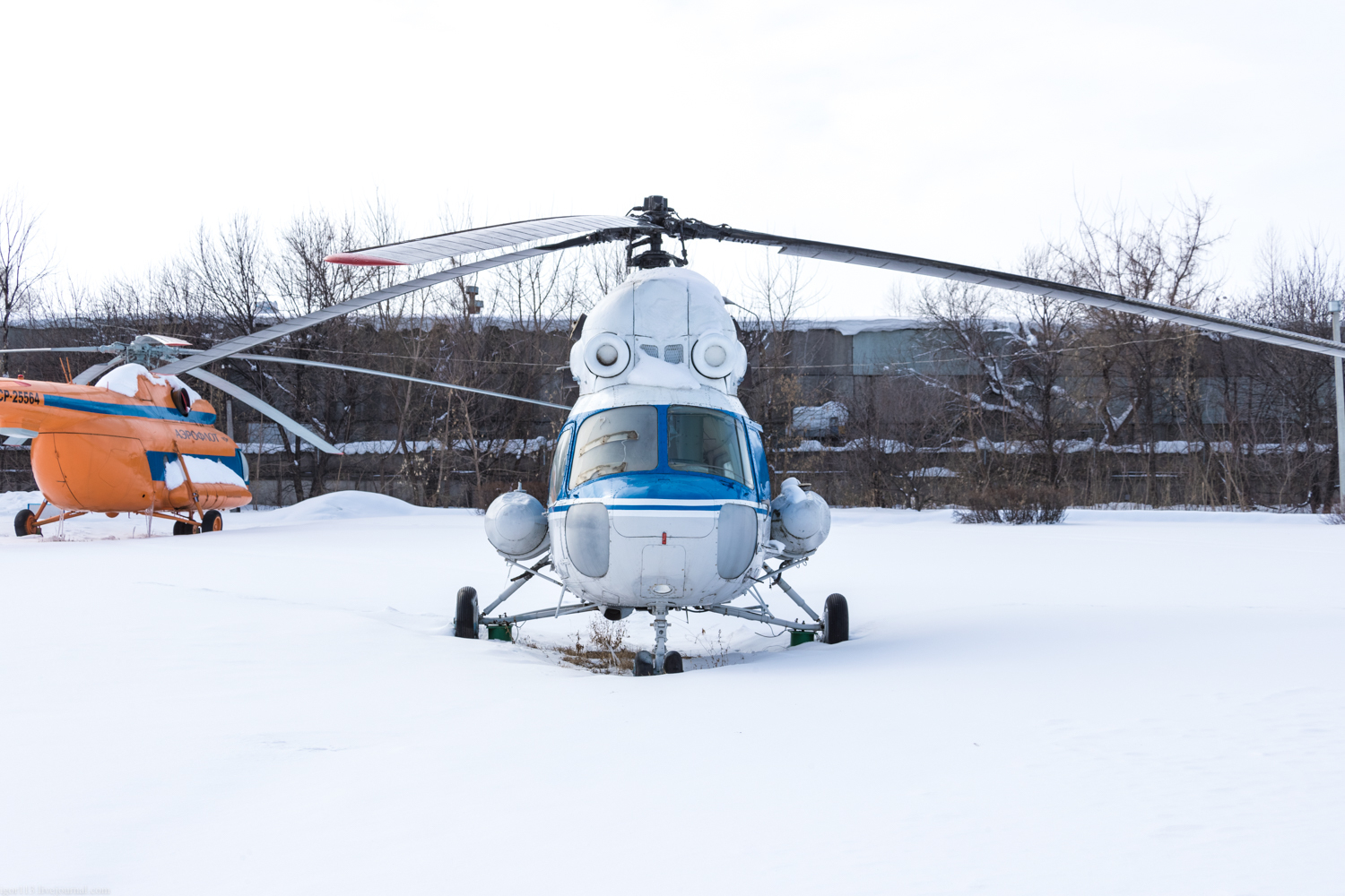 Спасатели до сих пор не нашли Ми-2, рухнувший под Ижевском