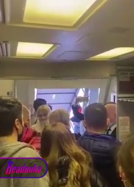 Рейс из Москвы на Кипр задержали почти на 6 часов из-за поломки самолета «Аэрофлота»