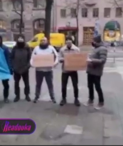 Протест казахстанцев поддержали их соотечественники в Швеции