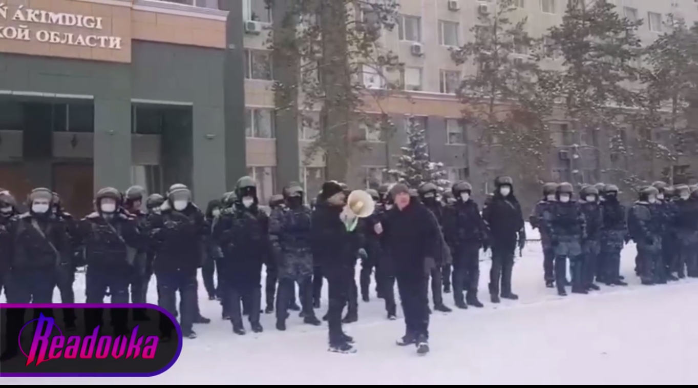 В Актобе силовики тоже поддержали народный протест