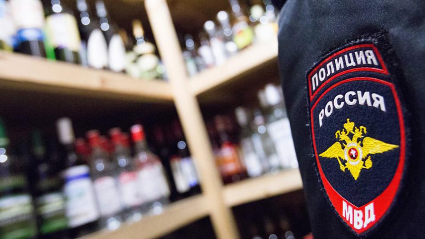 Новые массовые смерти от «паленого алкоголя» в Западной Сибири