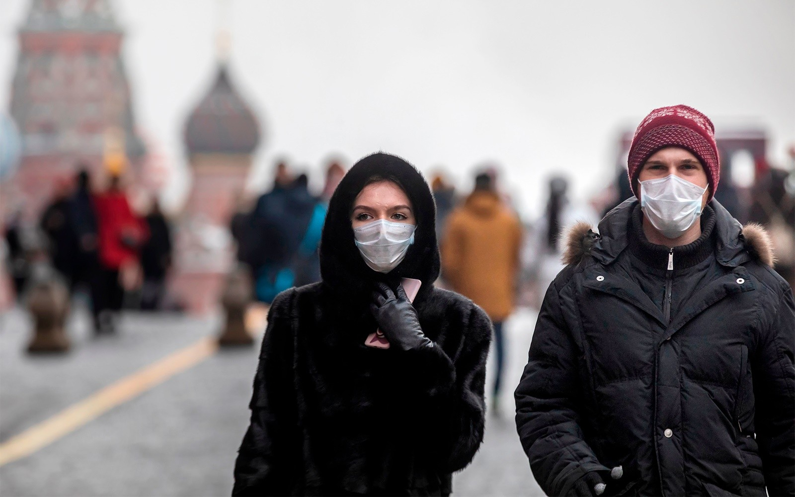 В Москве и Московской области не ведут статистику смертности среди привитых