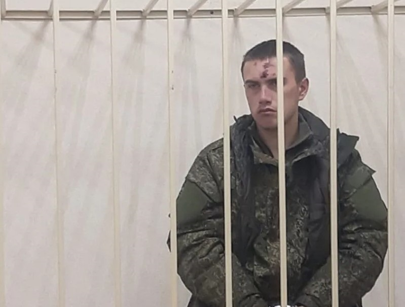 Расстрелявшего в Воронеже сослуживцев Антона Макарова признали невменяемым