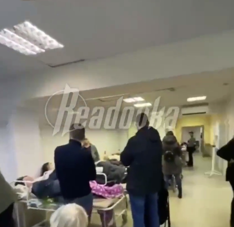 Больницы Петербурга переполнены травмированными на мокром льду