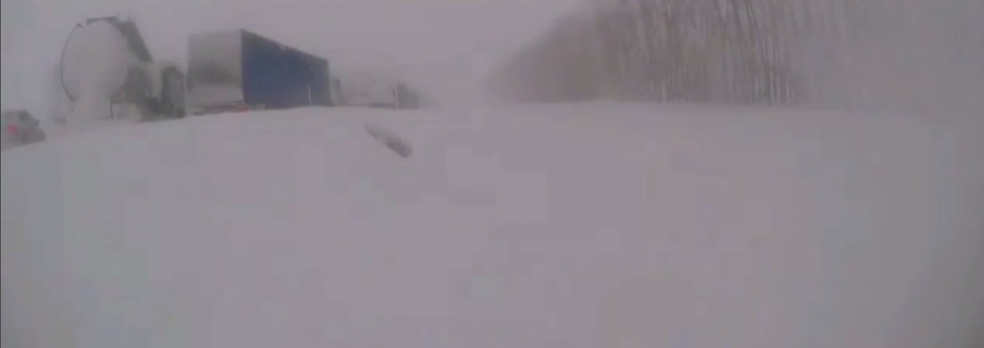 Водитель бензовоза из Чувашии предотвратил аварию в Республике Башкортостан