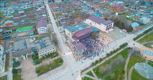 Ядовитая точка Краснодарского края: мусорный полигон в станице Полтавская продолжит отравлять людям жизнь?