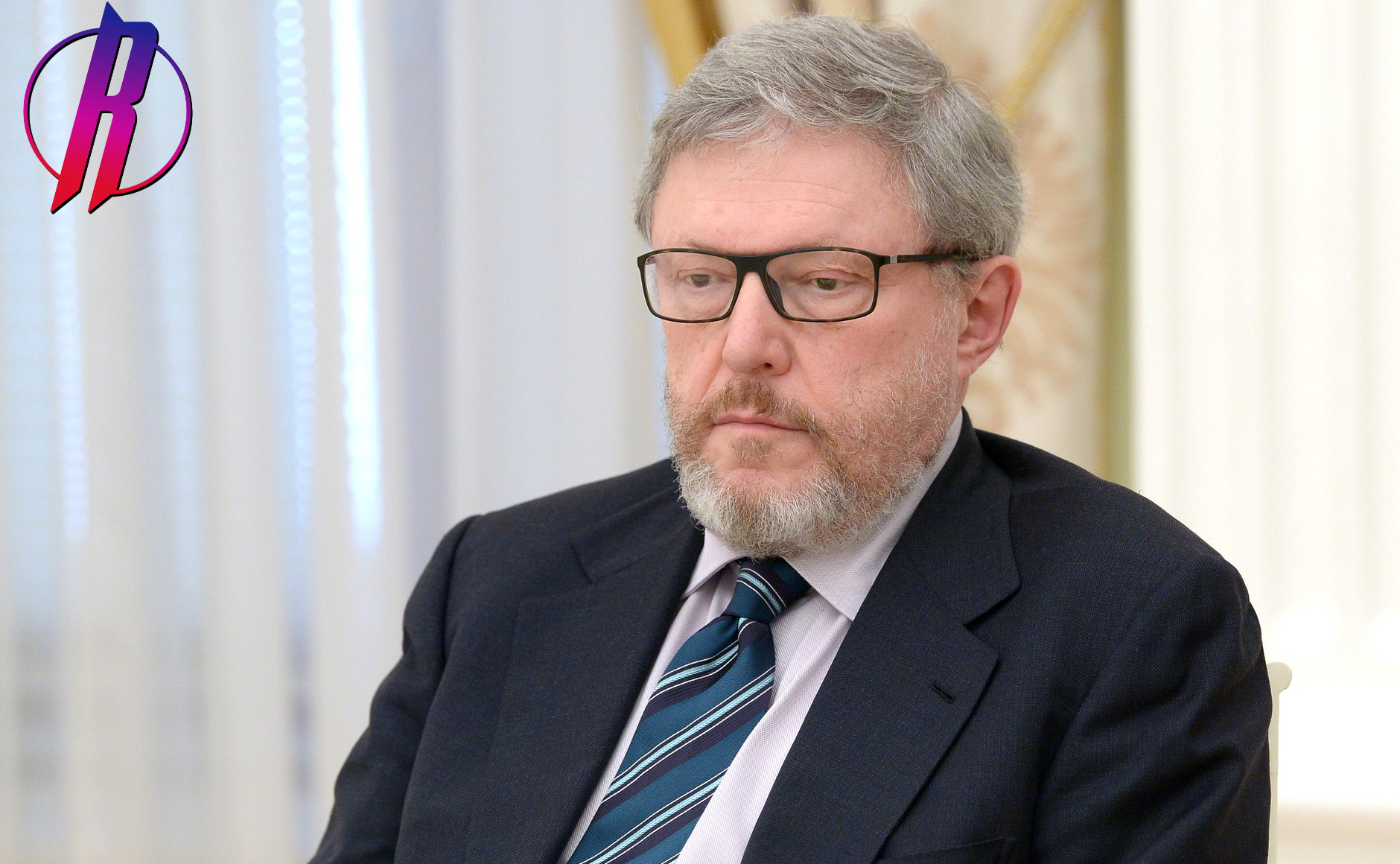 Явлинский обвинил Навального в организации войны с Украиной