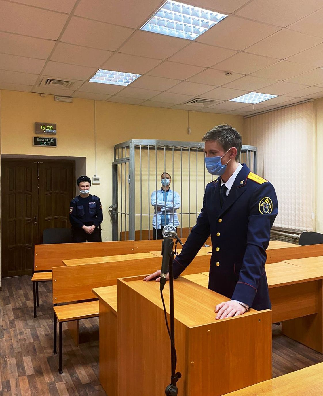 В Воронеже пьяный американец побил ногами полицейского