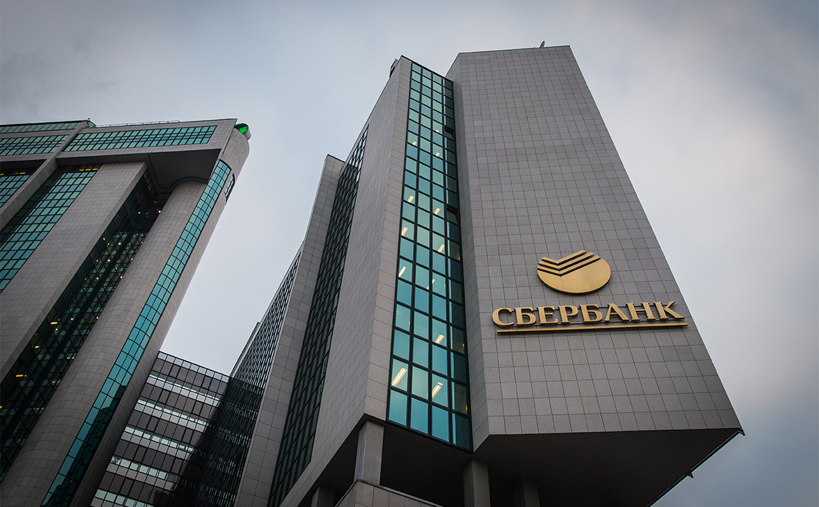 Сбербанк договорился о покупке «Стокманна»