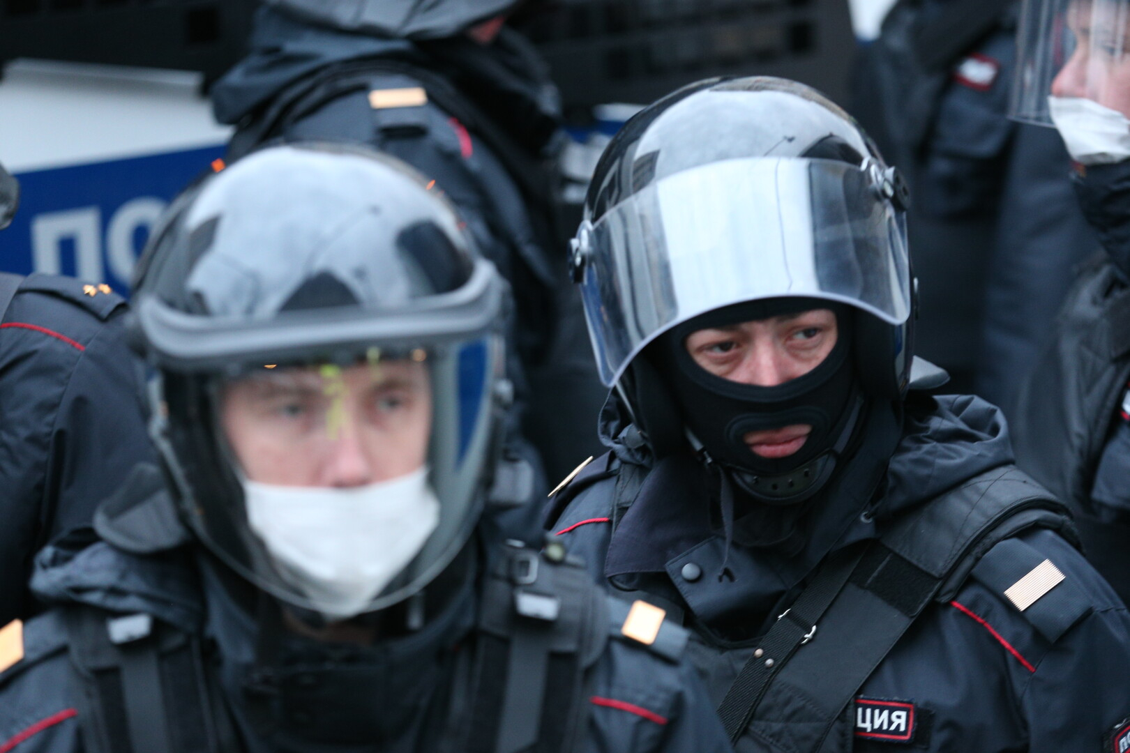Кемеровский суд не стал взыскивать компенсацию со сторонников Навального в пользу местного МВД