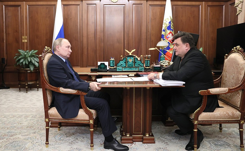 Путин поддержал отправку 100 тысяч россиян на принудительные работы