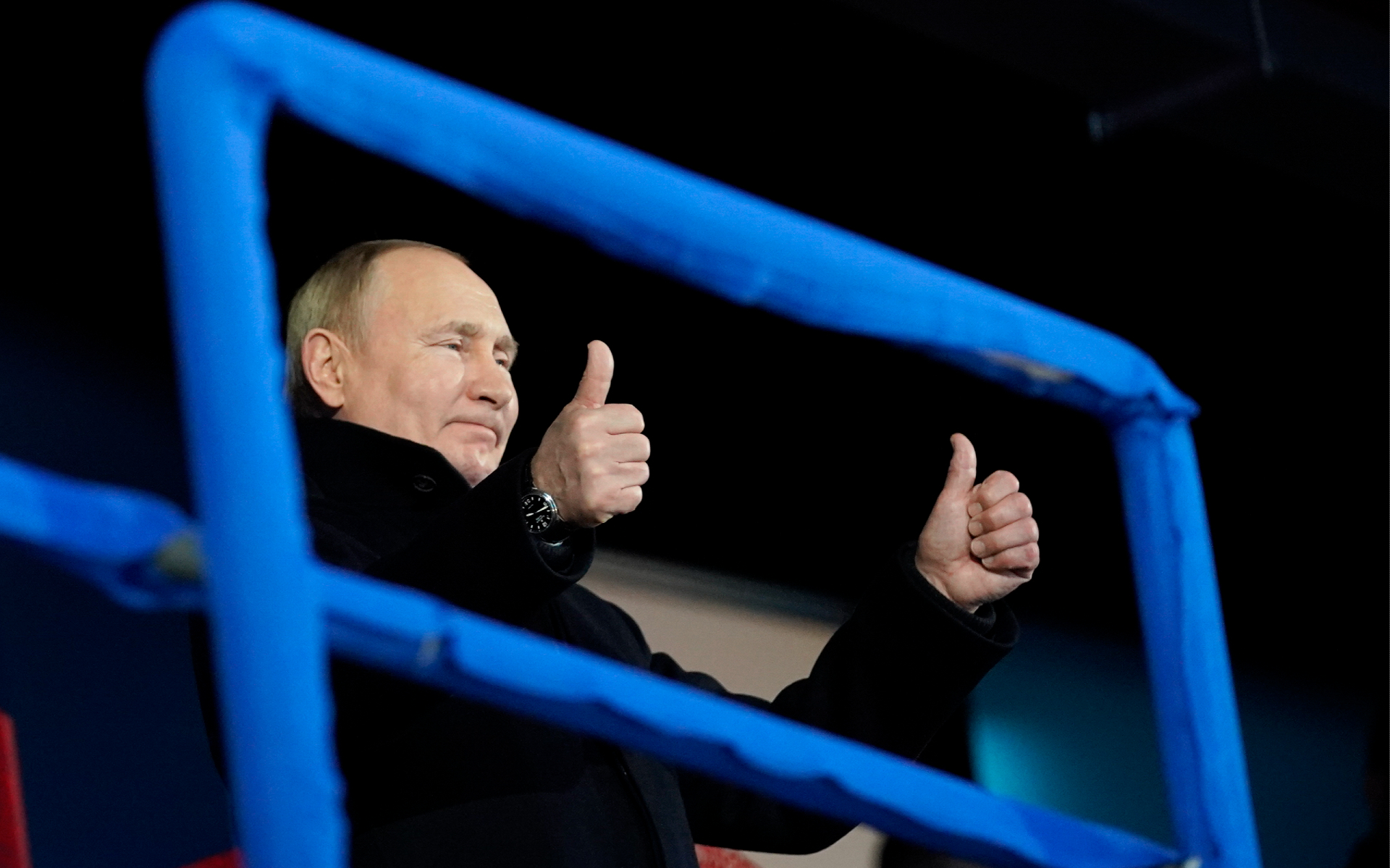 Владимир Путин поздравил Большунова с триумфальной победой на Олимпиаде