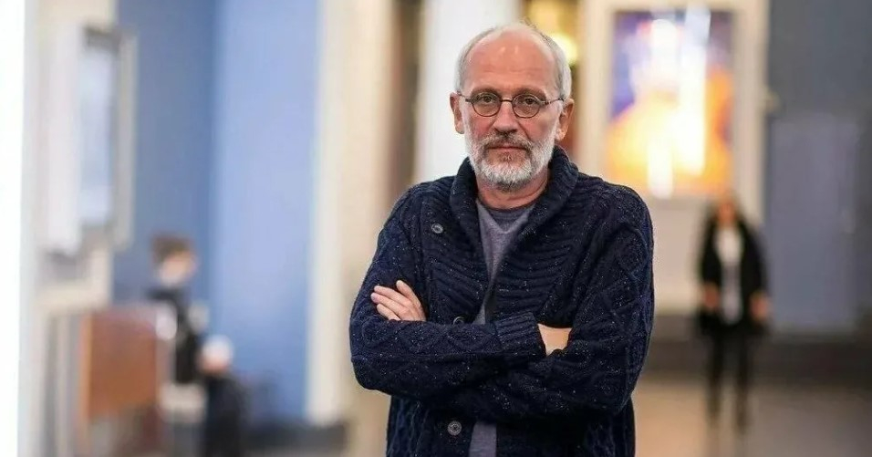 С кем жил телеведущий Александр Гордон?