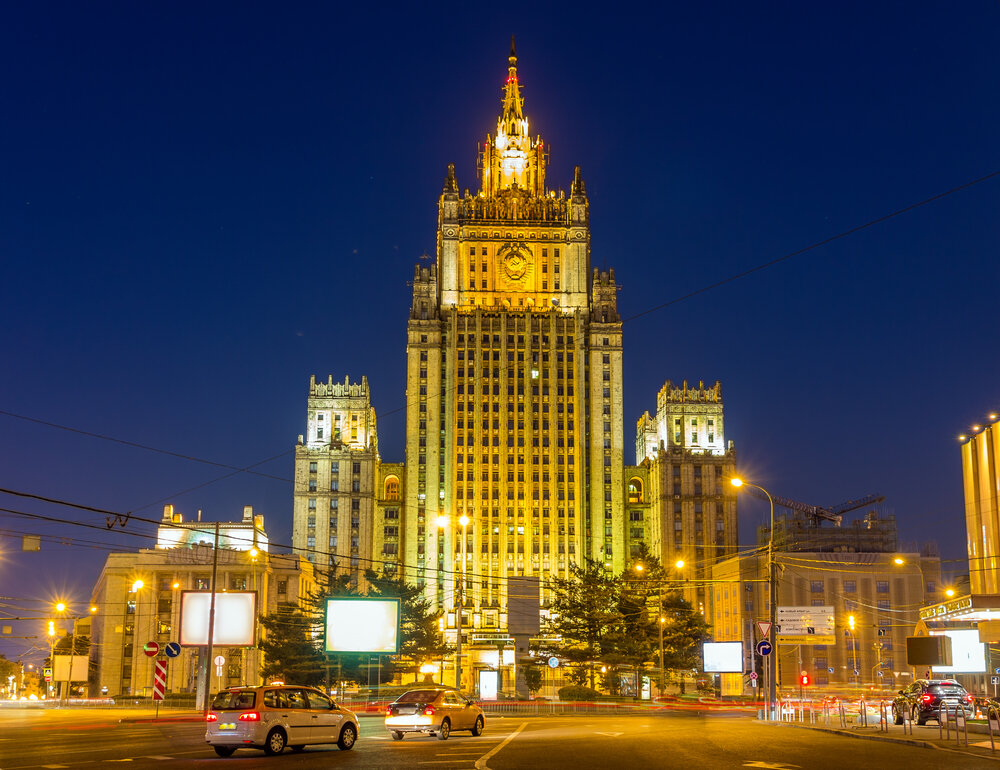 Минобороны России уточняет, что под обстрелом только военные объекты ВСУ