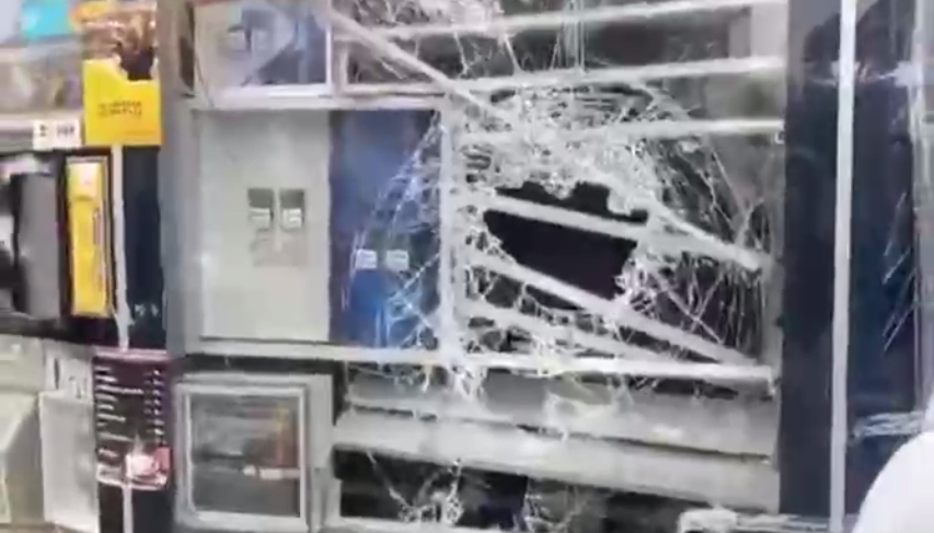 В Харькове начались проблемы с продуктами и водой, к магазинам очереди на сотни метров