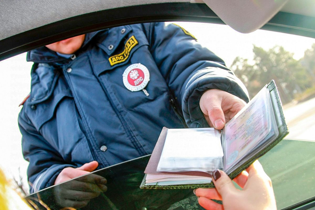 Полиция в Москве усилила проверки машин с Украины