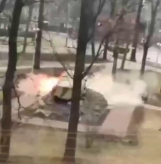 Украинские войска устроили засаду российским военным, спрятавшись за жилой дом в Буче