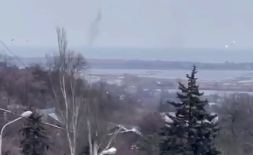 В Мариуполе продолжаются бои