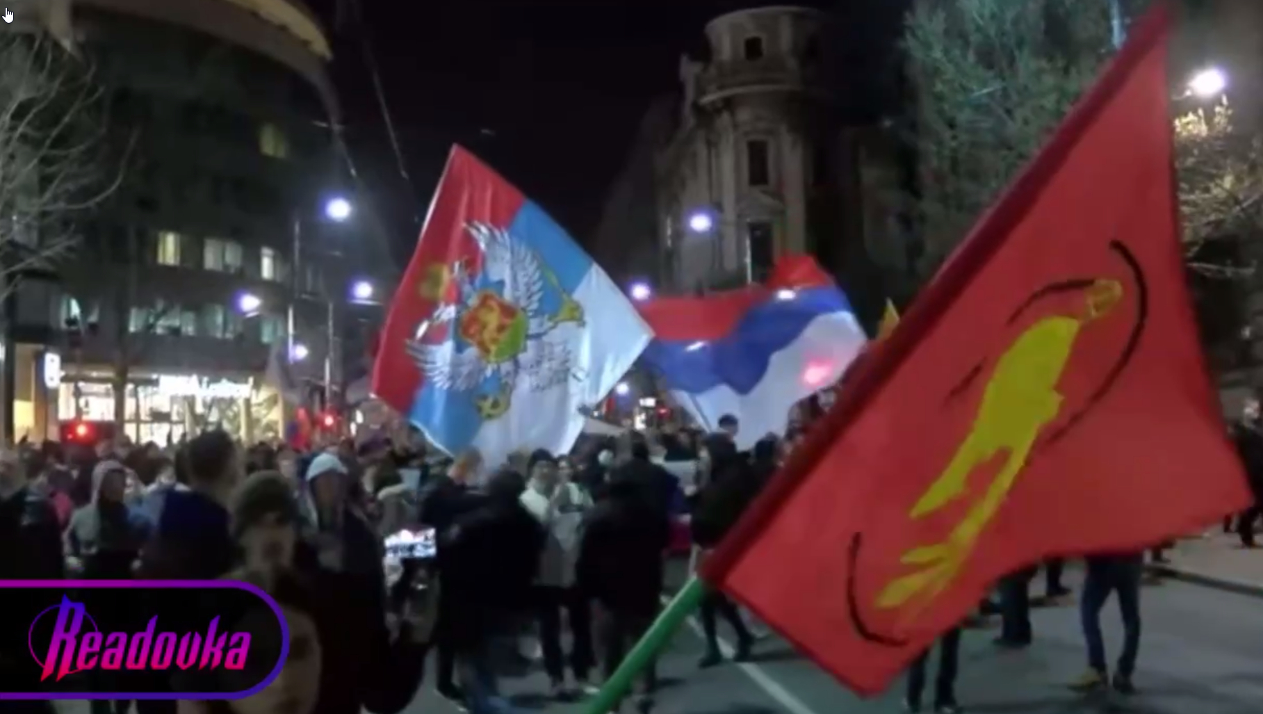 В Белграде у памятника Николаю II в эти минуты проходит митинг в поддержку российских военных