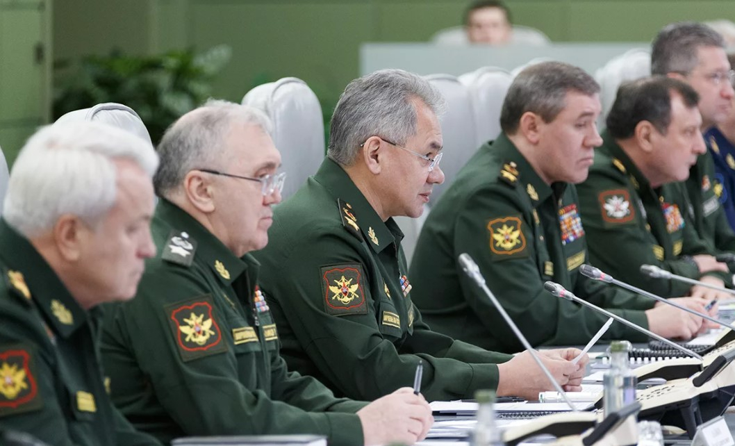 Минобороны РФ: с 10 часов утра по московскому времени российской стороной на Украине объявляется режим тишины