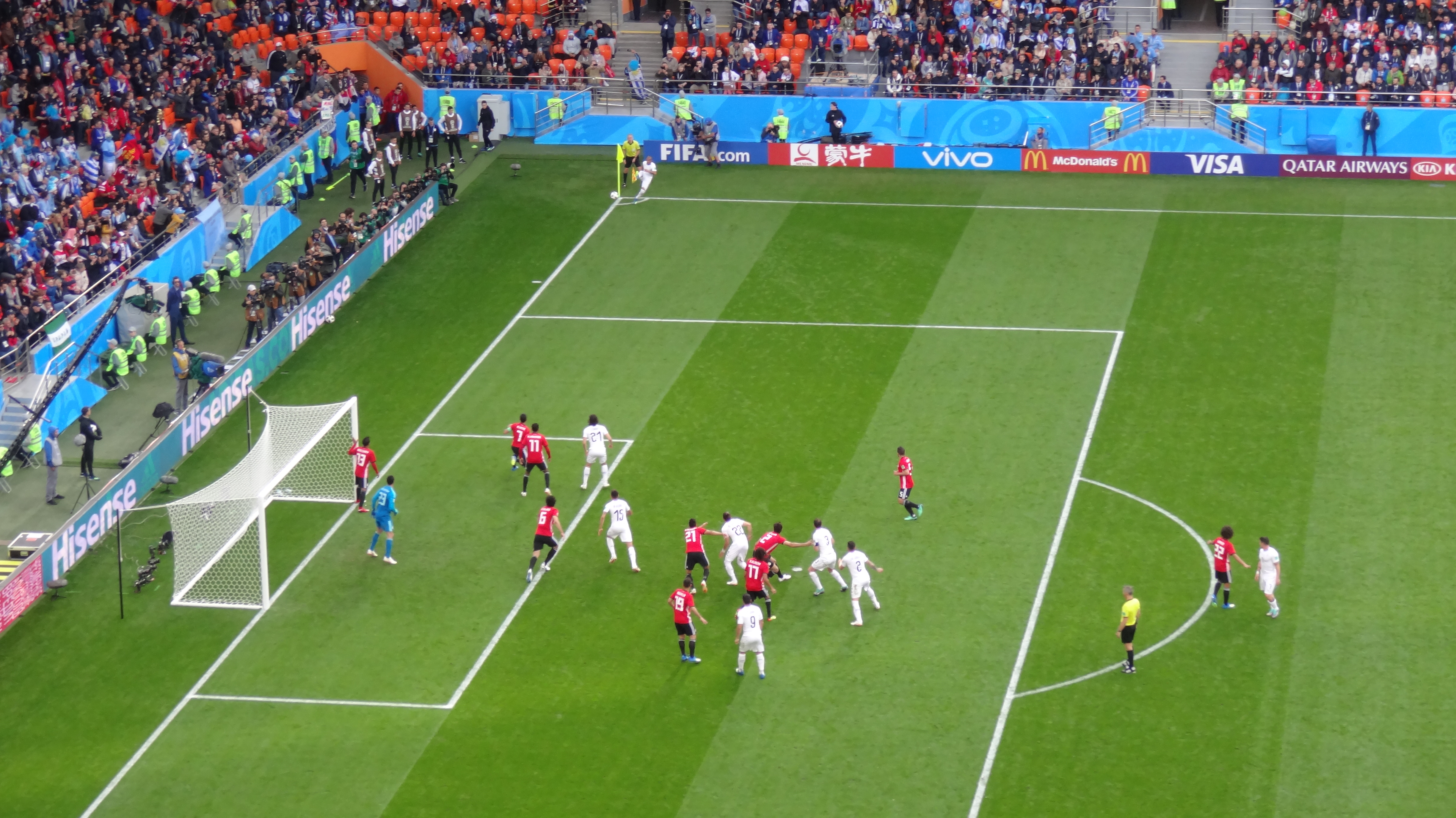 FIFA разрешила иностранным футболистам и тренерам приостанавливать контракты с клубами Российской премьер-лиги