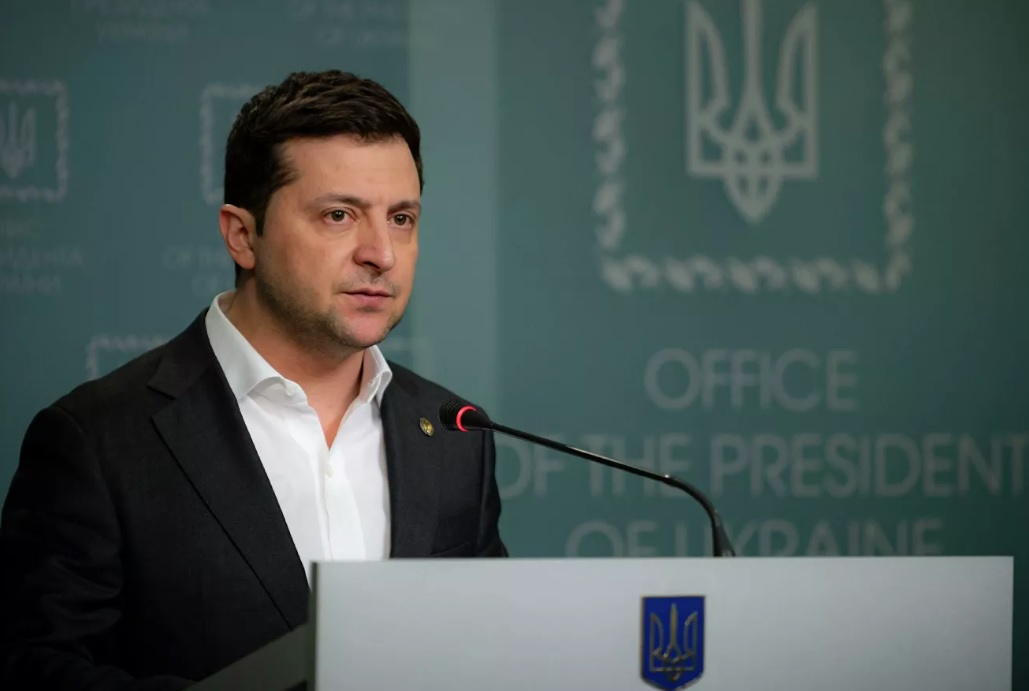 Зеленский подписал закон о принудительном изъятии на Украине объектов собственности РФ и ее резидентов