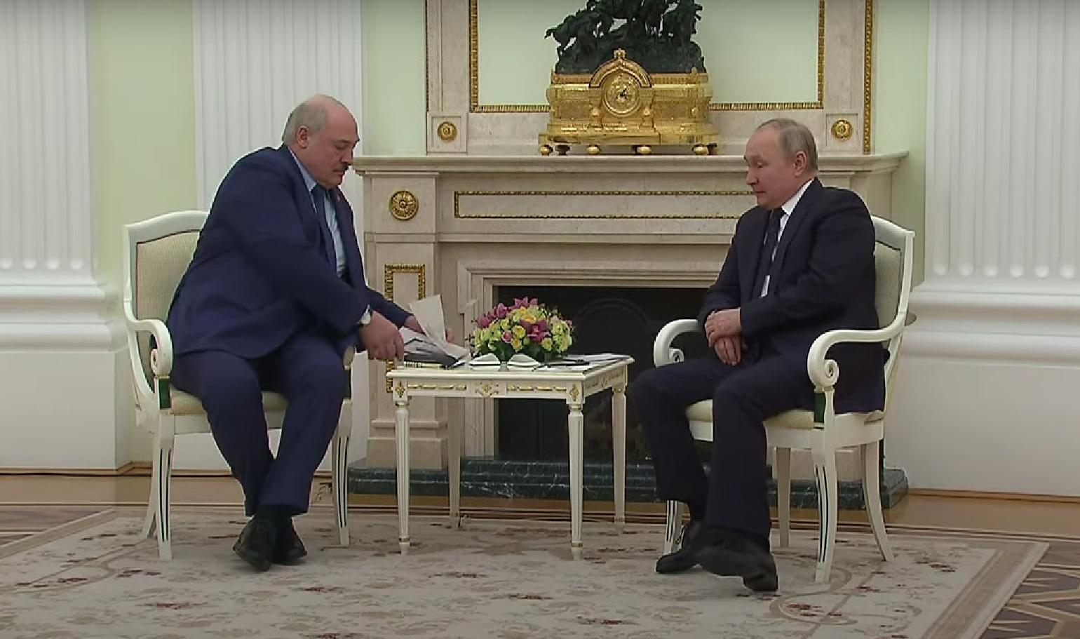 Владимир Путин провел встречу с Александром Лукашенко