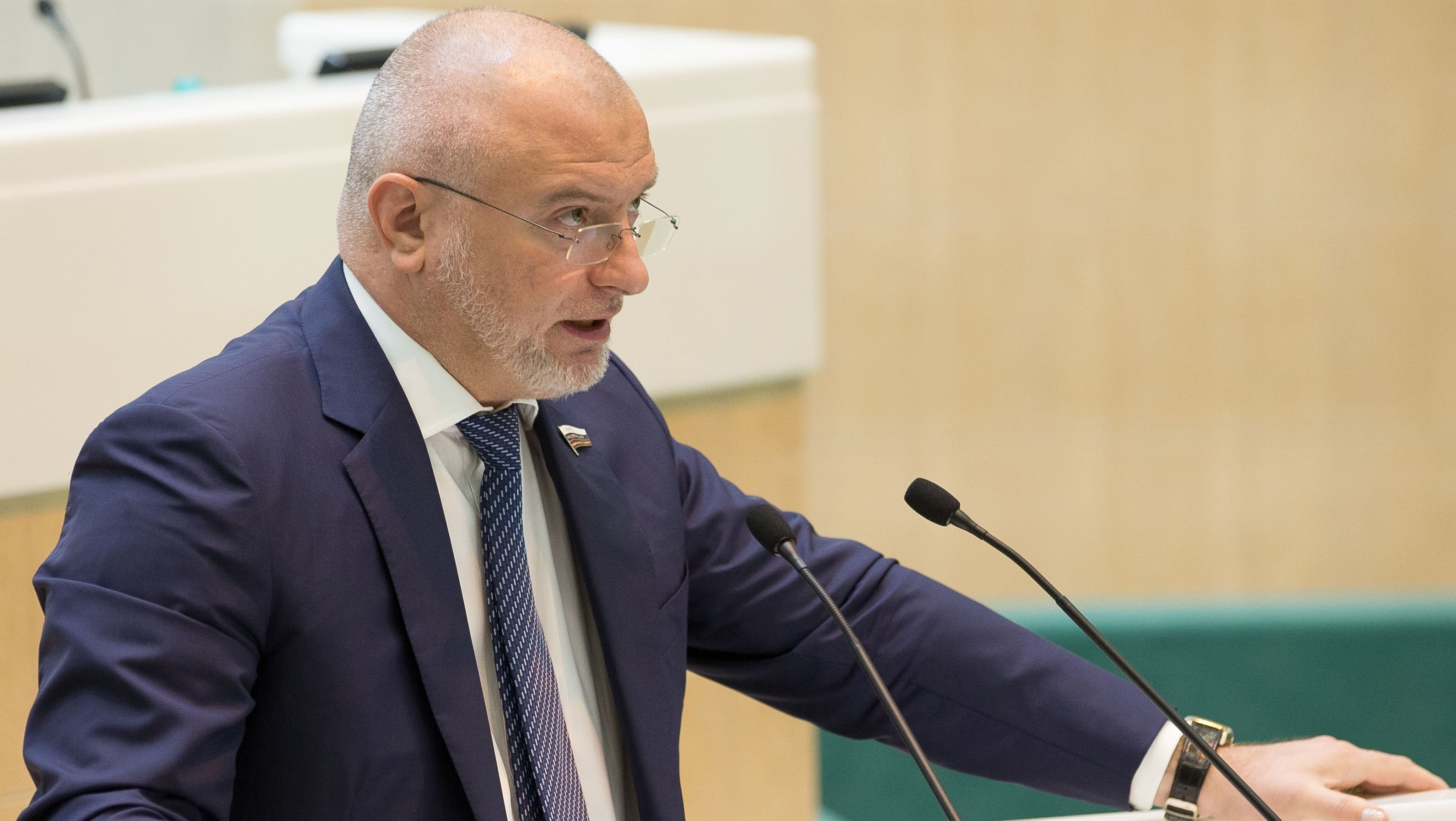Владельцы аккаунтов в соцсетях Meta не будут считаться экстремистами