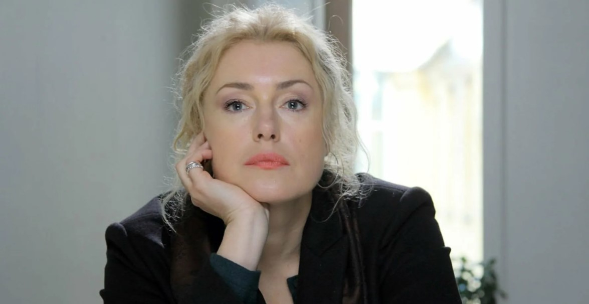 «Рептилии мечутся и расползаются»: Мария Шукшина высказалась про знаменитостей, которые покидают Россию
