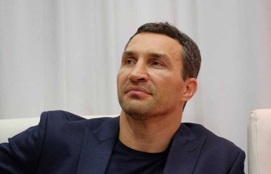 Кличко призвал мужчин, уехавших из Киева, вернуться в столицу для обороны
