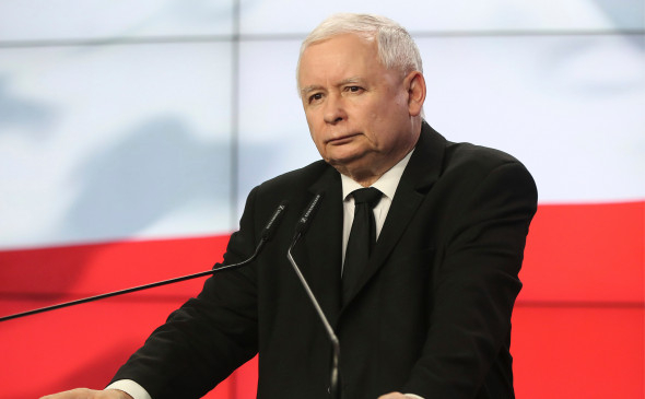 Зачем Качиньский зовет миротворцев НАТО на Украину