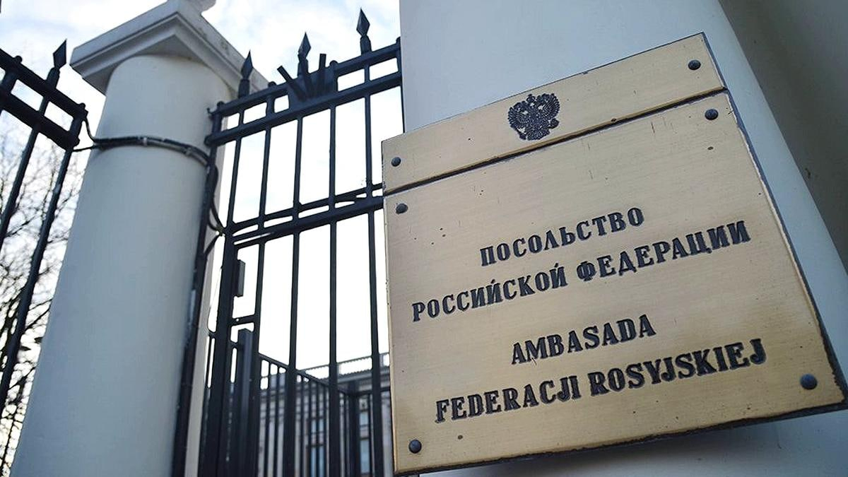 Польша заморозила счет посольства России