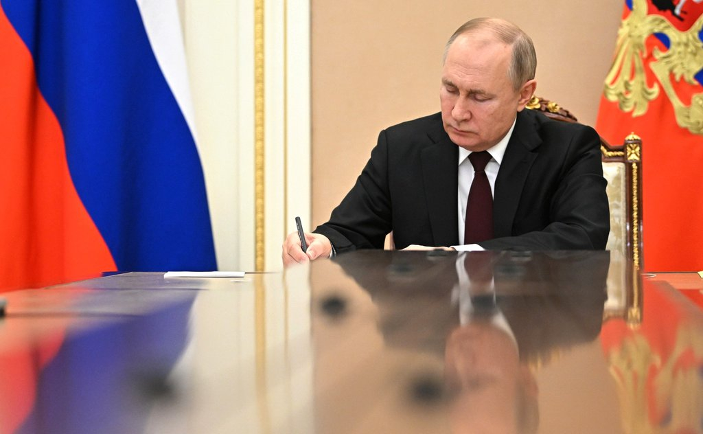 Путин подписал закон о нулевой ставке налога на прибыль для домов и дворцов культуры