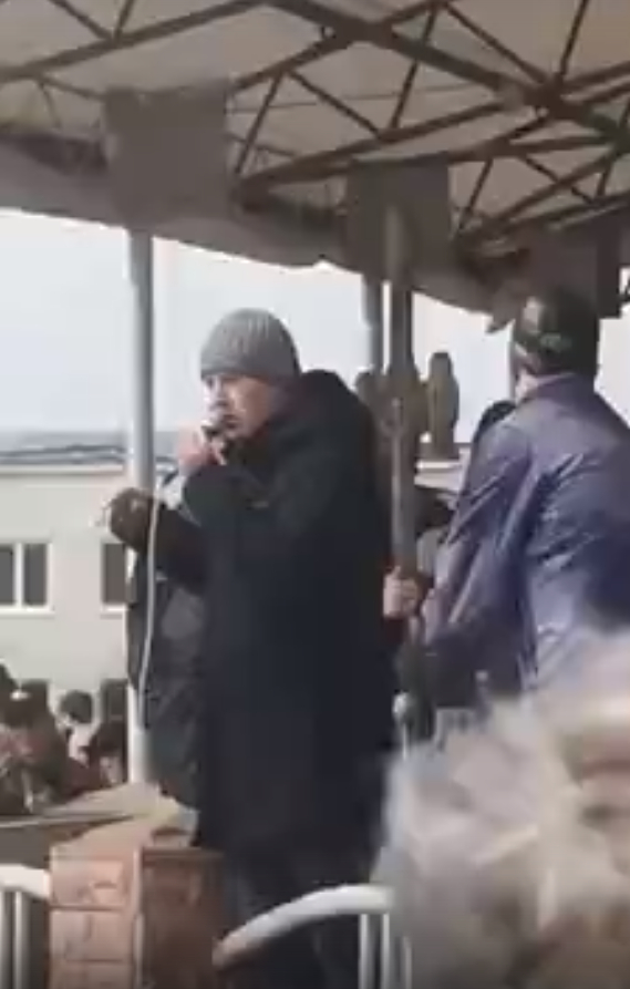 Мэр Славутича после переговоров с российскими военными призвал горожан к сотрудничеству с Россией