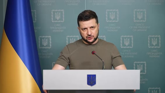 Зеленский забыл, как власти Украины искореняли русский язык