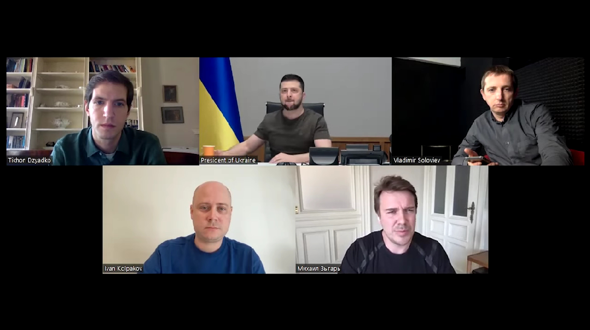Журналисты Дождя* опубликовали интервью с Зеленским несмотря на предупреждение РКН