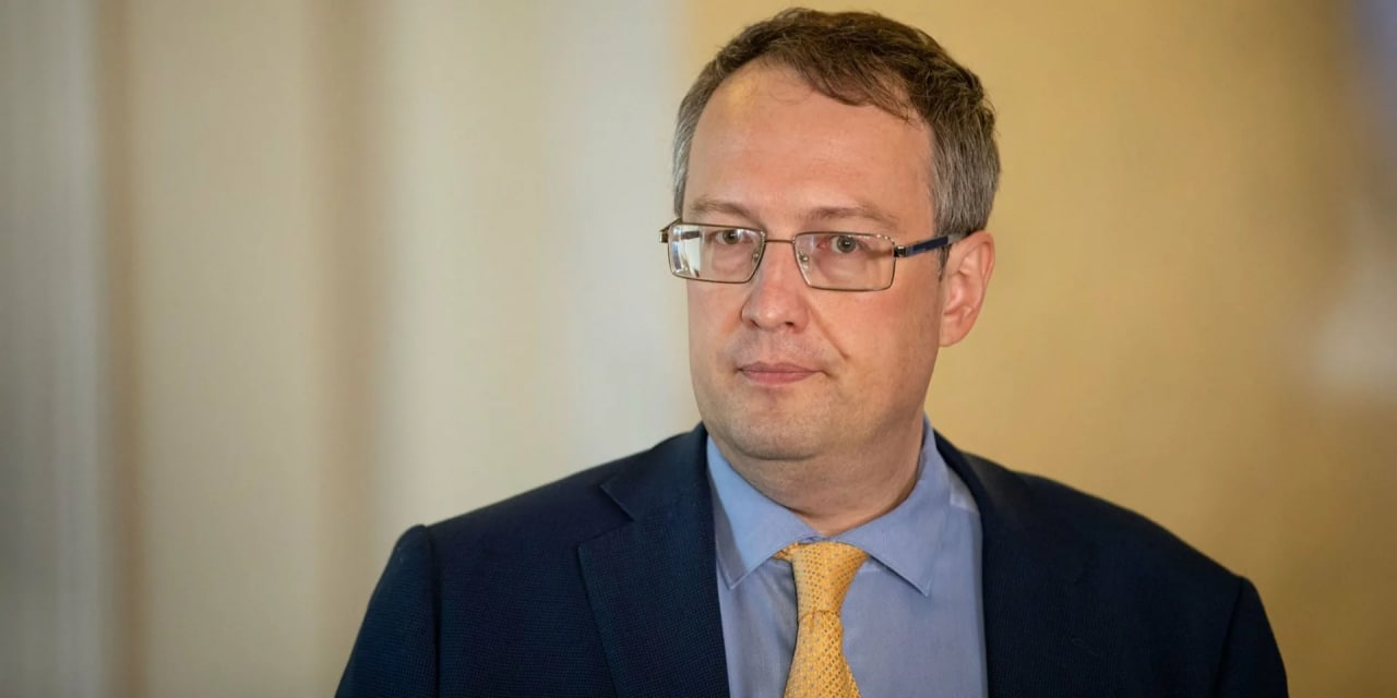 Советник Зеленского признал зависимость от западного вооружения
