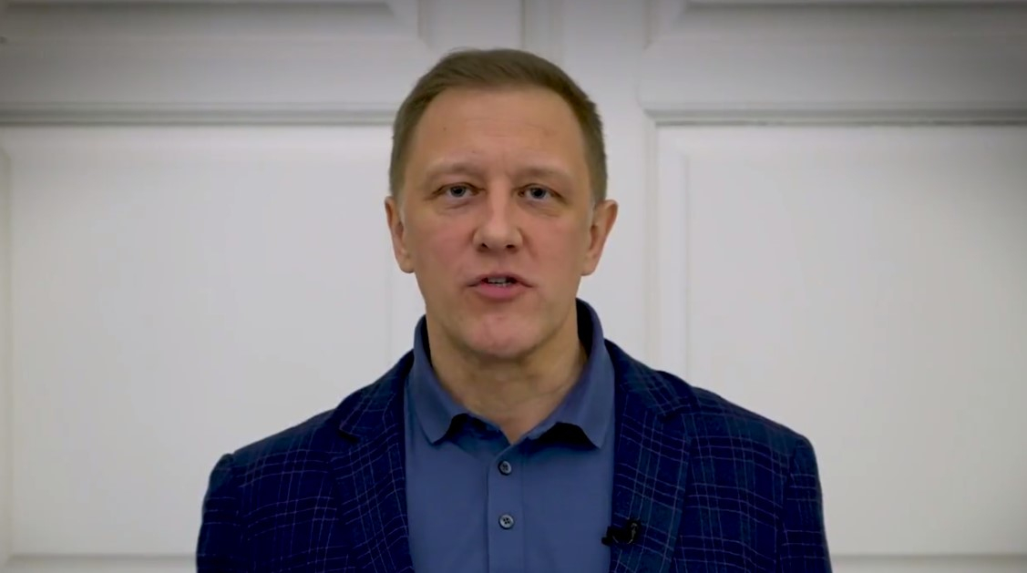 Актер Горобченко: «Враг, пытающийся разделить Украину и Россию, будет изгнан со священной Земли Русской»
