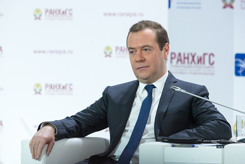 Медведев: «Не будем поставлять наши продукты и сельскохозяйственную продукцию нашим недругам»