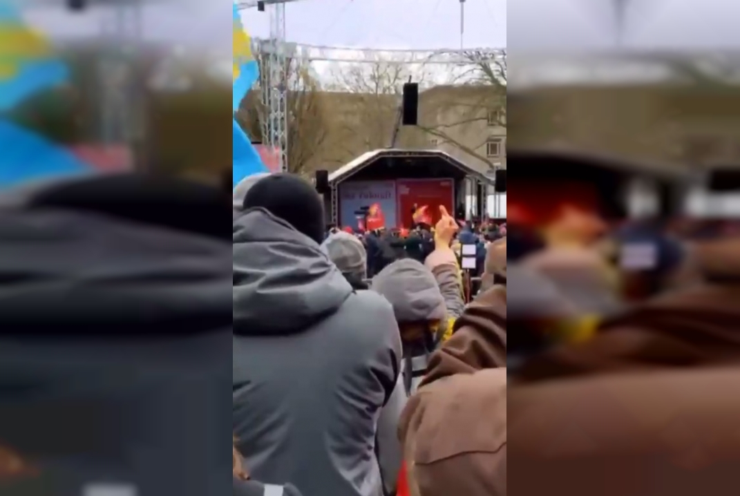 Канцлера ФРГ Олафа Шольца освистали во всех смыслах этого слова в немецком Эссене