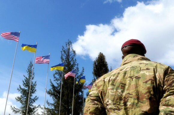 Reuters: США предоставят Украине еще 300 млн долларов в виде военной помощи