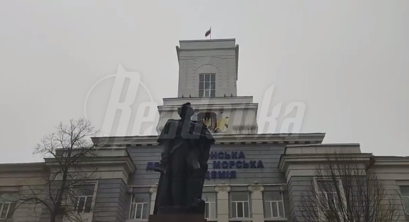 Жизнь в освобожденном Херсоне приходит в норму